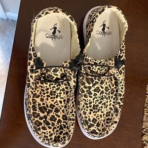 Corkys leopard hey dude version